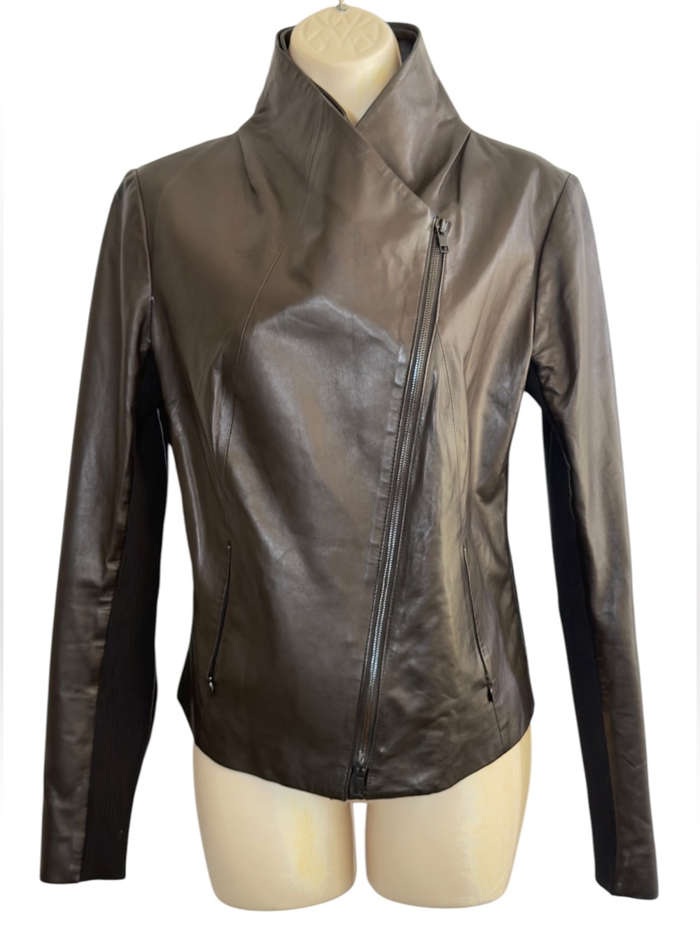 Nordstrom Very Soft Leather Moto Jacket M Black Asymmetrical Zip Stretch Panel